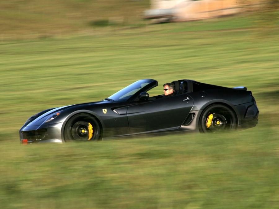 Ferrari 599 SA Aperta by Novitec Rosso 2011 года  (фото 9 из 27)